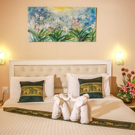 Korat Hotel - Sha Plus Накхонратчасима Экстерьер фото