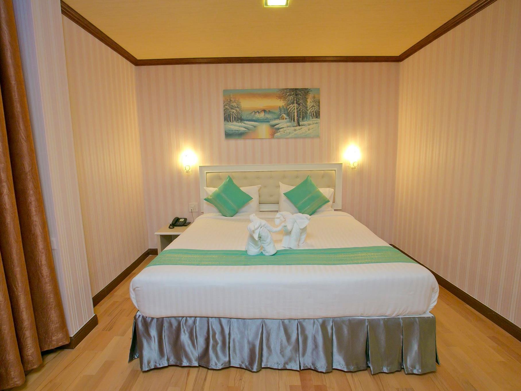 Korat Hotel - Sha Plus Накхонратчасима Экстерьер фото