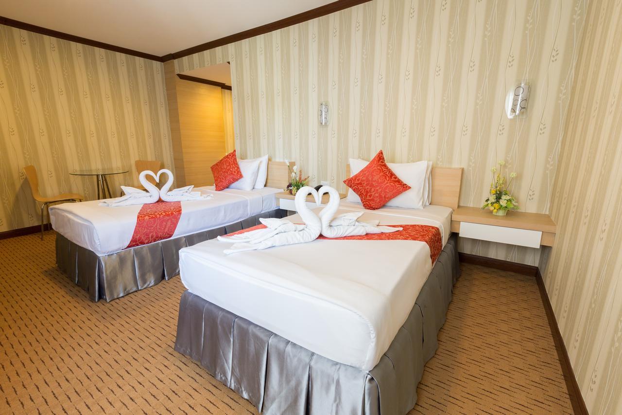 Korat Hotel - Sha Plus Накхонратчасима Экстерьер фото