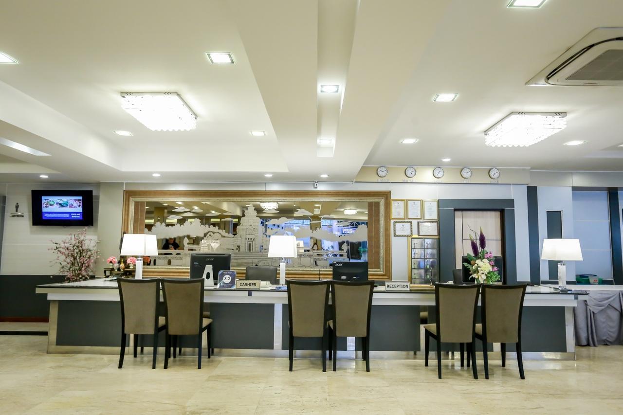 Korat Hotel - Sha Plus Накхонратчасима Экстерьер фото