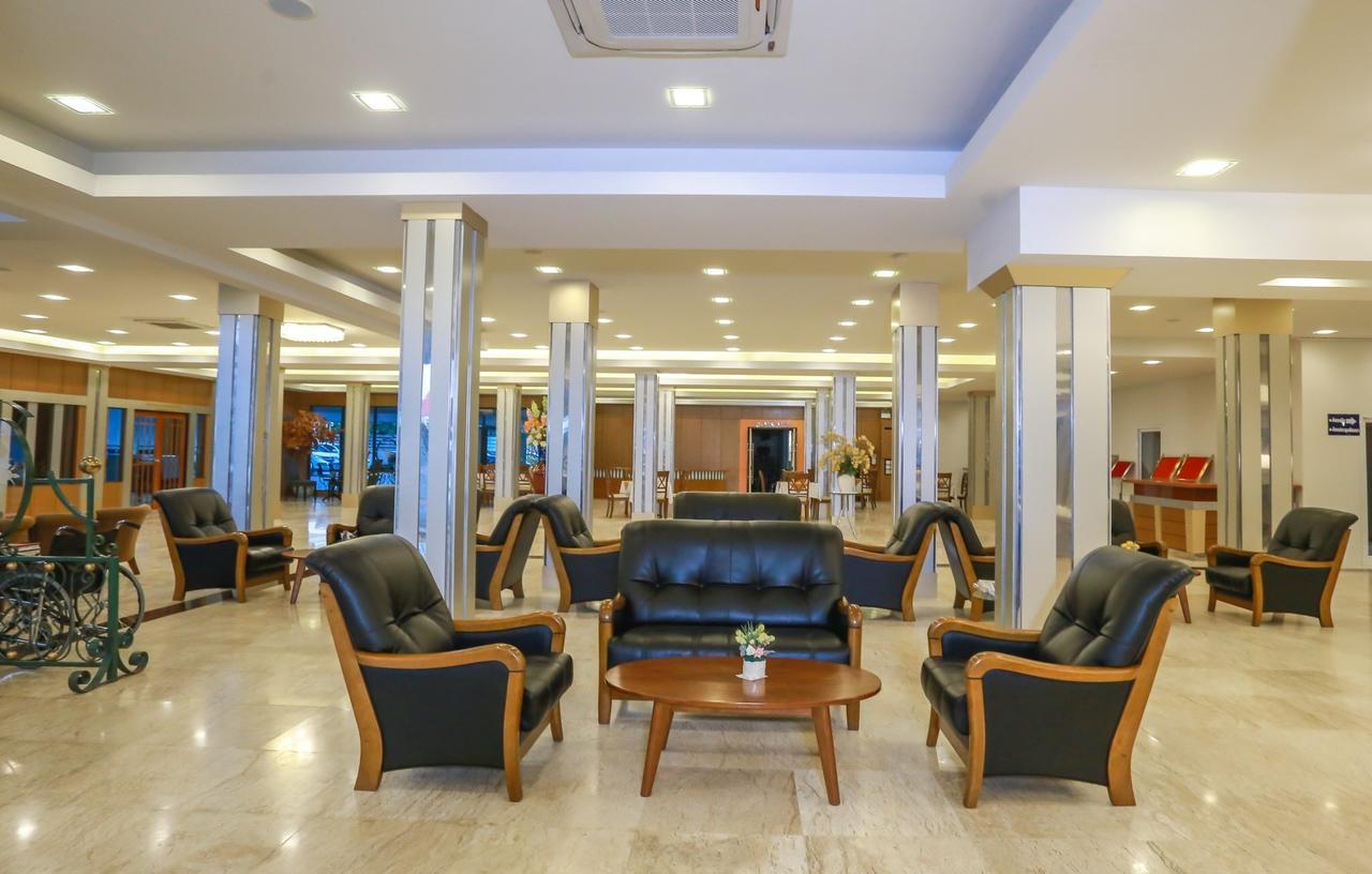 Korat Hotel - Sha Plus Накхонратчасима Экстерьер фото