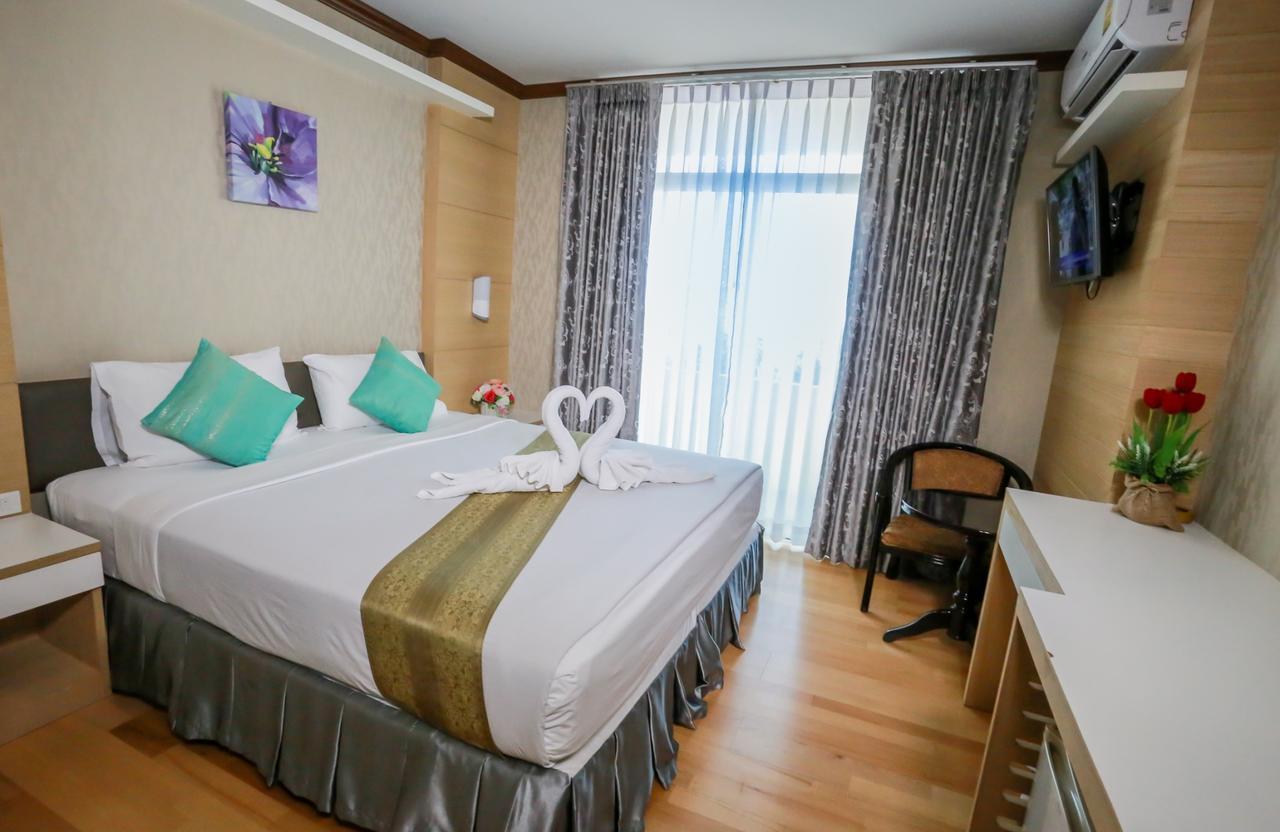 Korat Hotel - Sha Plus Накхонратчасима Экстерьер фото