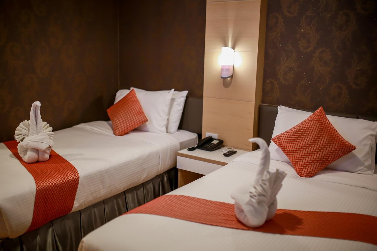 Korat Hotel - Sha Plus Накхонратчасима Экстерьер фото