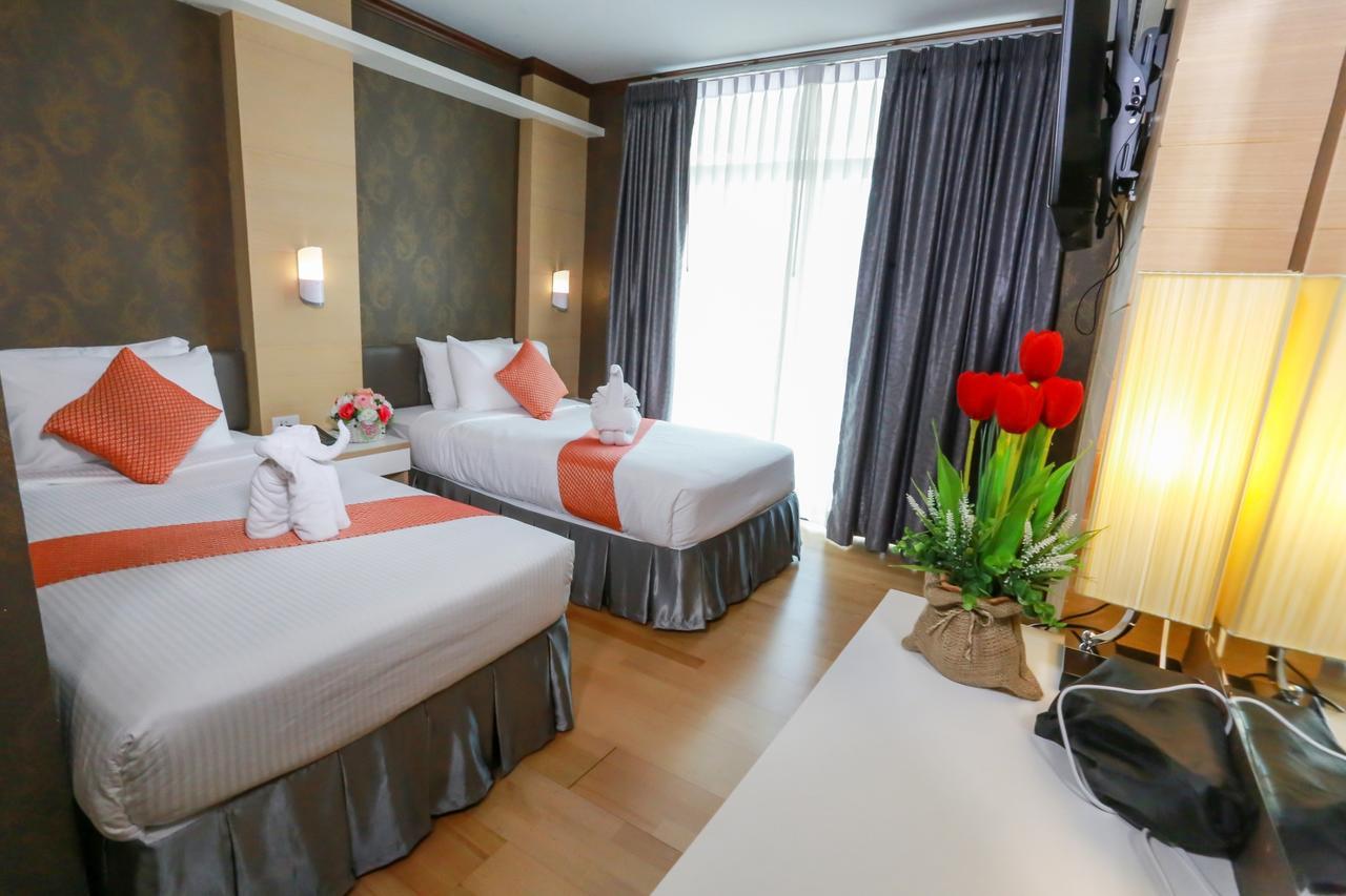 Korat Hotel - Sha Plus Накхонратчасима Экстерьер фото