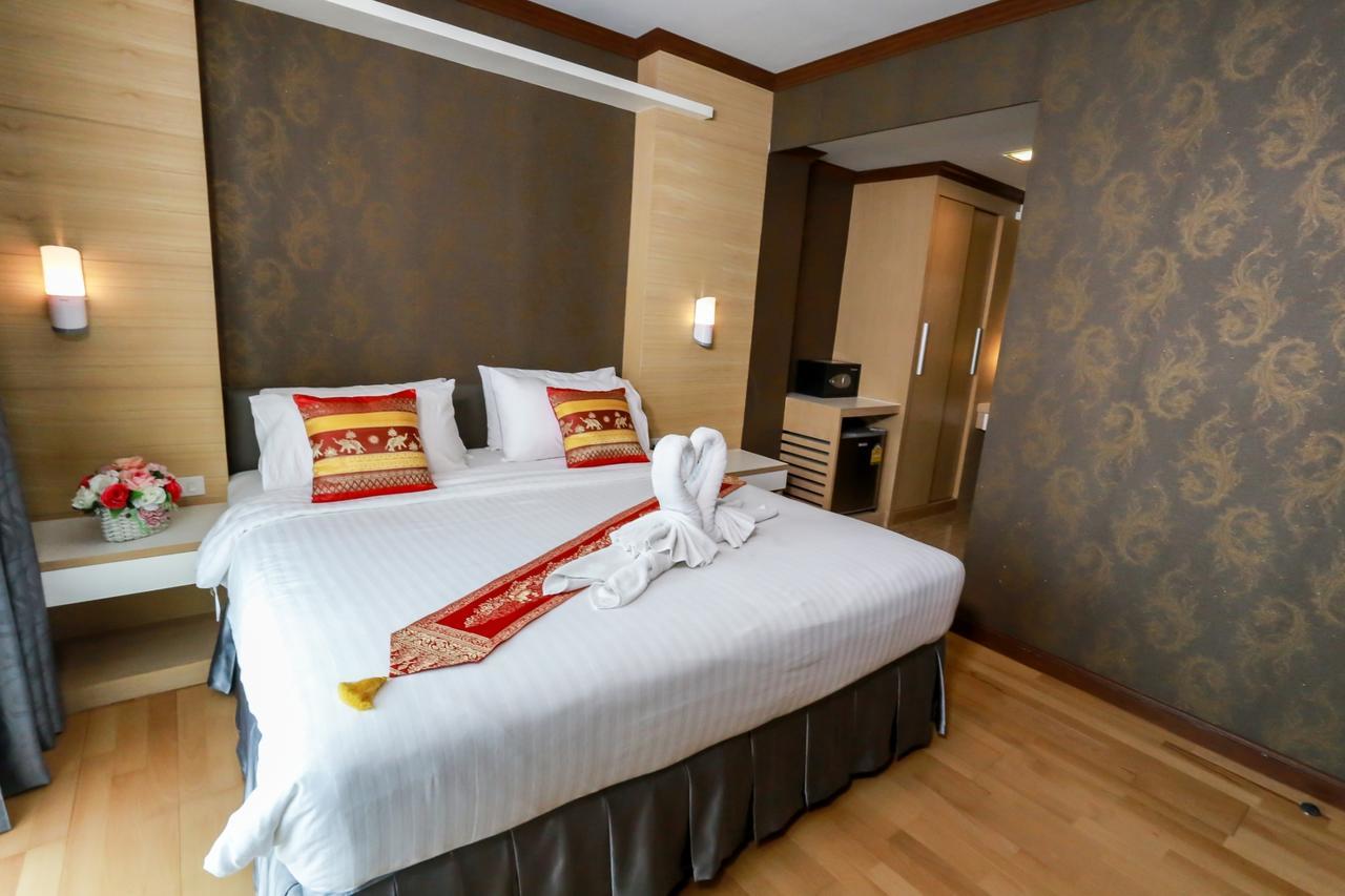 Korat Hotel - Sha Plus Накхонратчасима Экстерьер фото