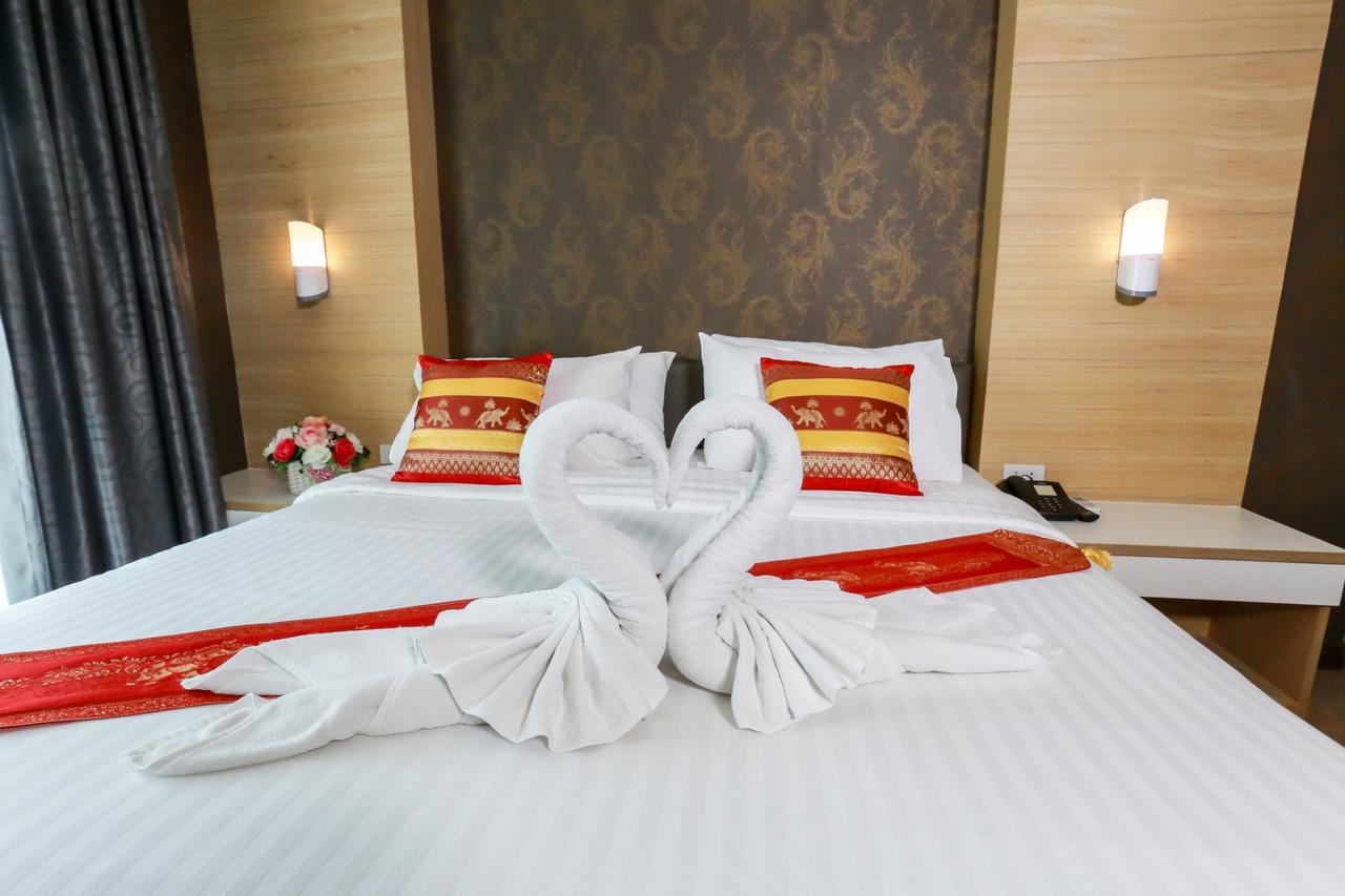 Korat Hotel - Sha Plus Накхонратчасима Экстерьер фото